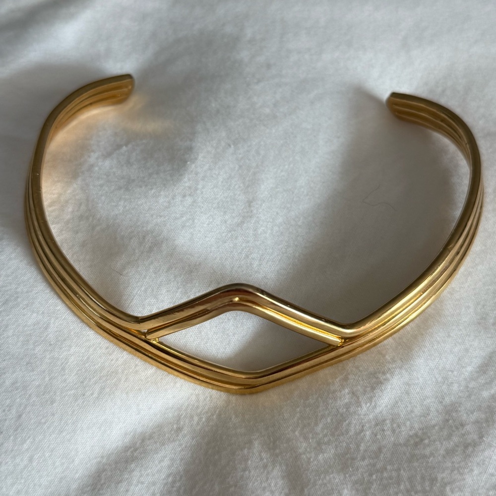 Bold Sculptural Gold-Tone Statement Choker